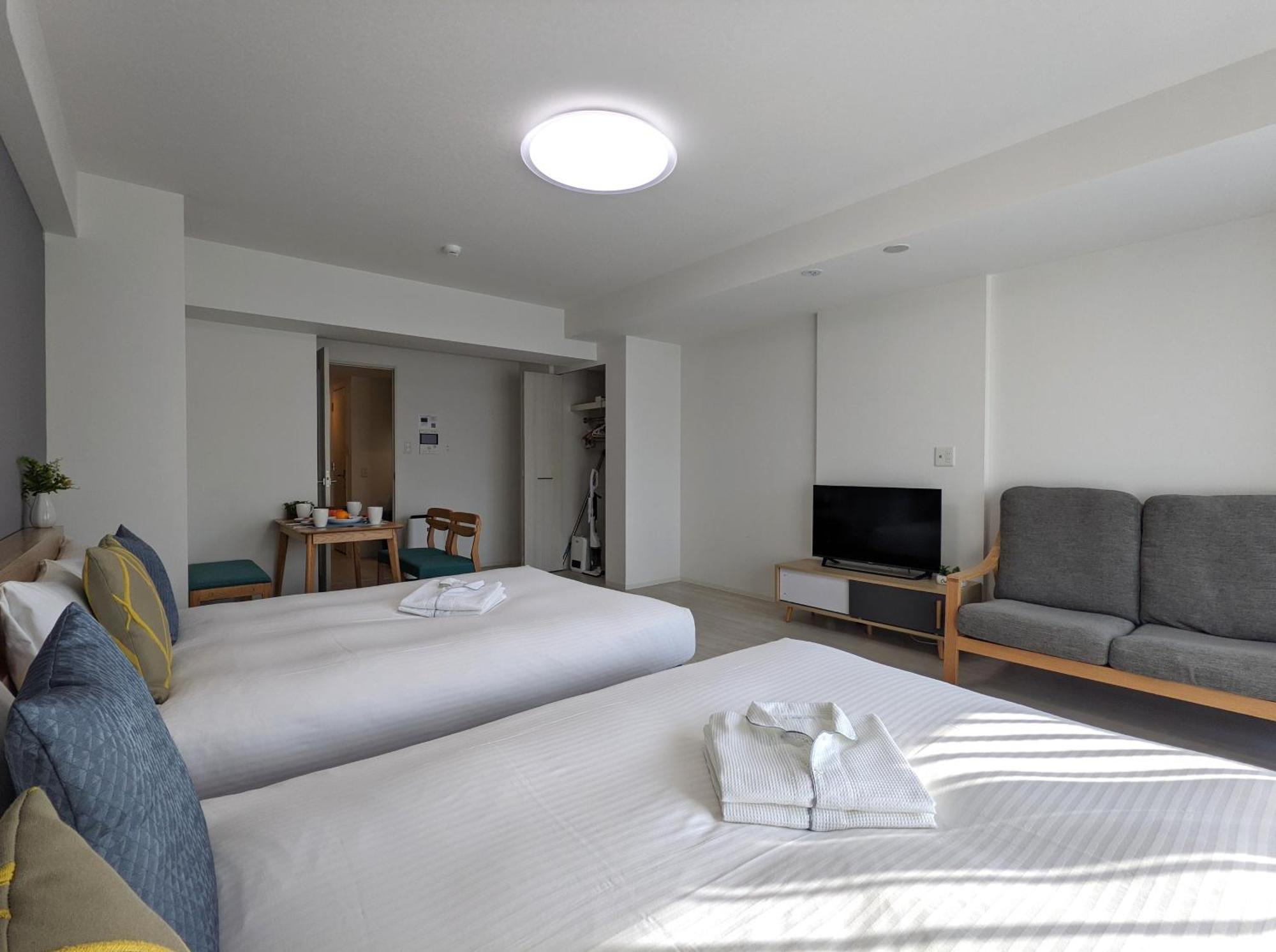 ESLEAD HOTEL Osaka Tsuruhashi Bagian luar foto